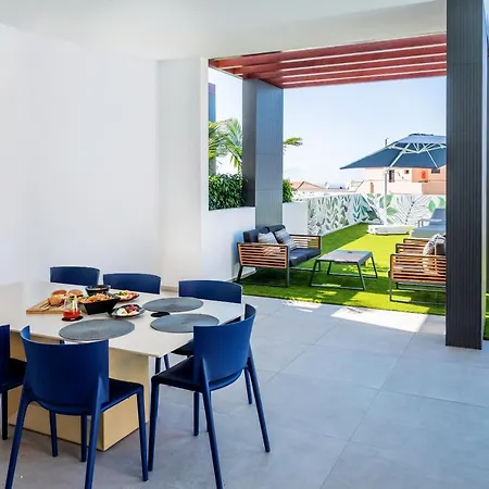 Macaronesia - Seaviews, Large Terrace, Private Heated Pool & Bbq Villa