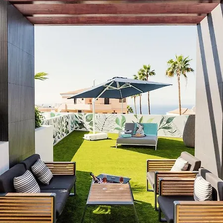 Macaronesia - Seaviews, Large Terrace, Private Heated Pool & Bbq Villa *